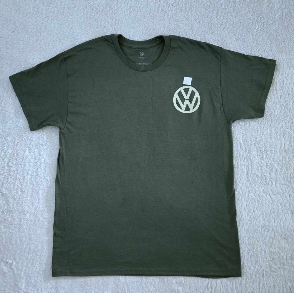 Changes Volkswagon🚗 "Bigfoot👣 Chillin'" Graphic Tee👕 - NWT - Picture 9 of 13